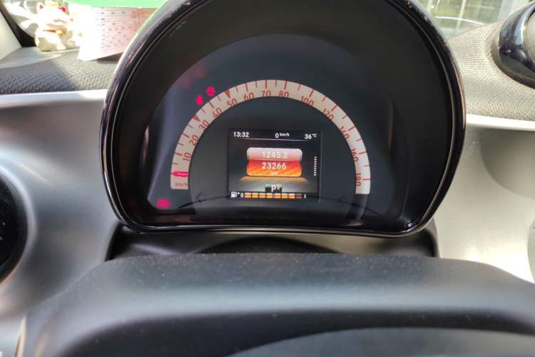Used smart fortwo 2018 1.0L 52kW Hardtop Passion Edition China V Standard Instrument Cluster