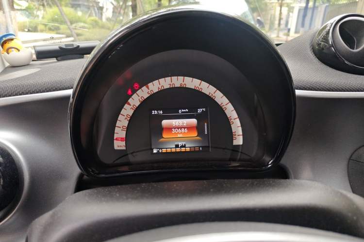 Used smart fortwo 2018 0.9T 66 kW Hardtop Sharp Edition China V Instrument Cluster