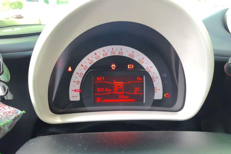 Used smart fortwo 2018 1.0L 52kW Hardtop Dynamic Version China V Instrument Cluster