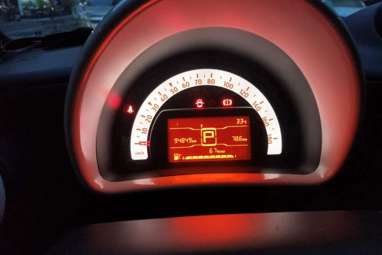 Used smart fortwo 2018 1.0L 52kW Hardtop Dynamic Version China V Instrument Cluster