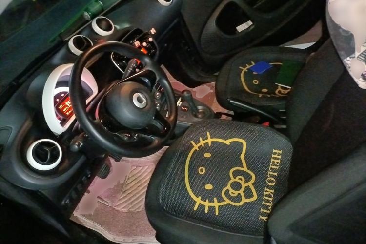 Used smart fortwo 2018 1.0L 52kW Hardtop Dynamic Version China V Left Front Seat