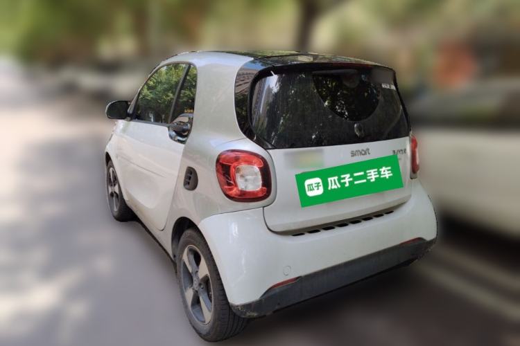Used smart fortwo 2018 1.0L 52kW Hardtop Passion Edition China V Standard Rear Left 45 Deg