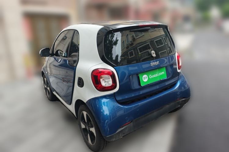 Used smart fortwo 2018 1.0L 52kW Hardtop Passion Edition China V Standard Rear Left 45 Deg