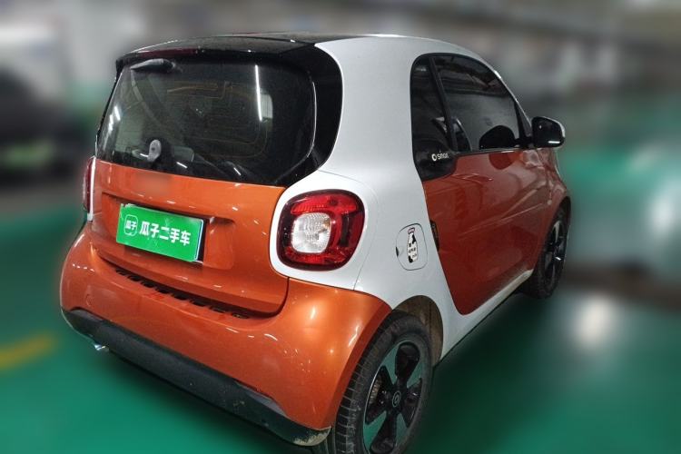 Used smart fortwo 2018 1.0L 52kW Hardtop Passion Edition China V Standard Rear Right 45 Deg