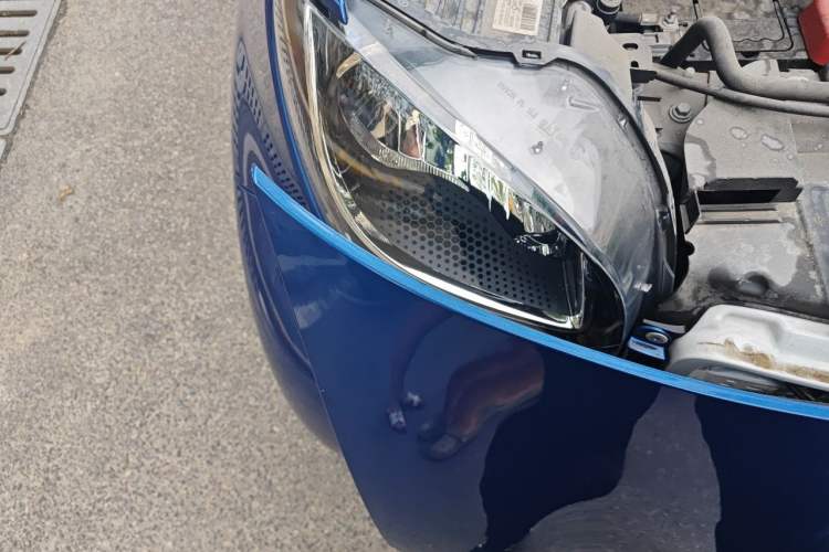 Used smart fortwo 2018 1.0L 52kW Hardtop Passion Edition China V Standard Right Front Headlight
