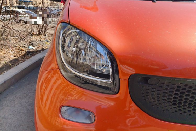 Used smart fortwo 2018 1.0L 52kW Hardtop Dynamic Version China V Right Front Headlight