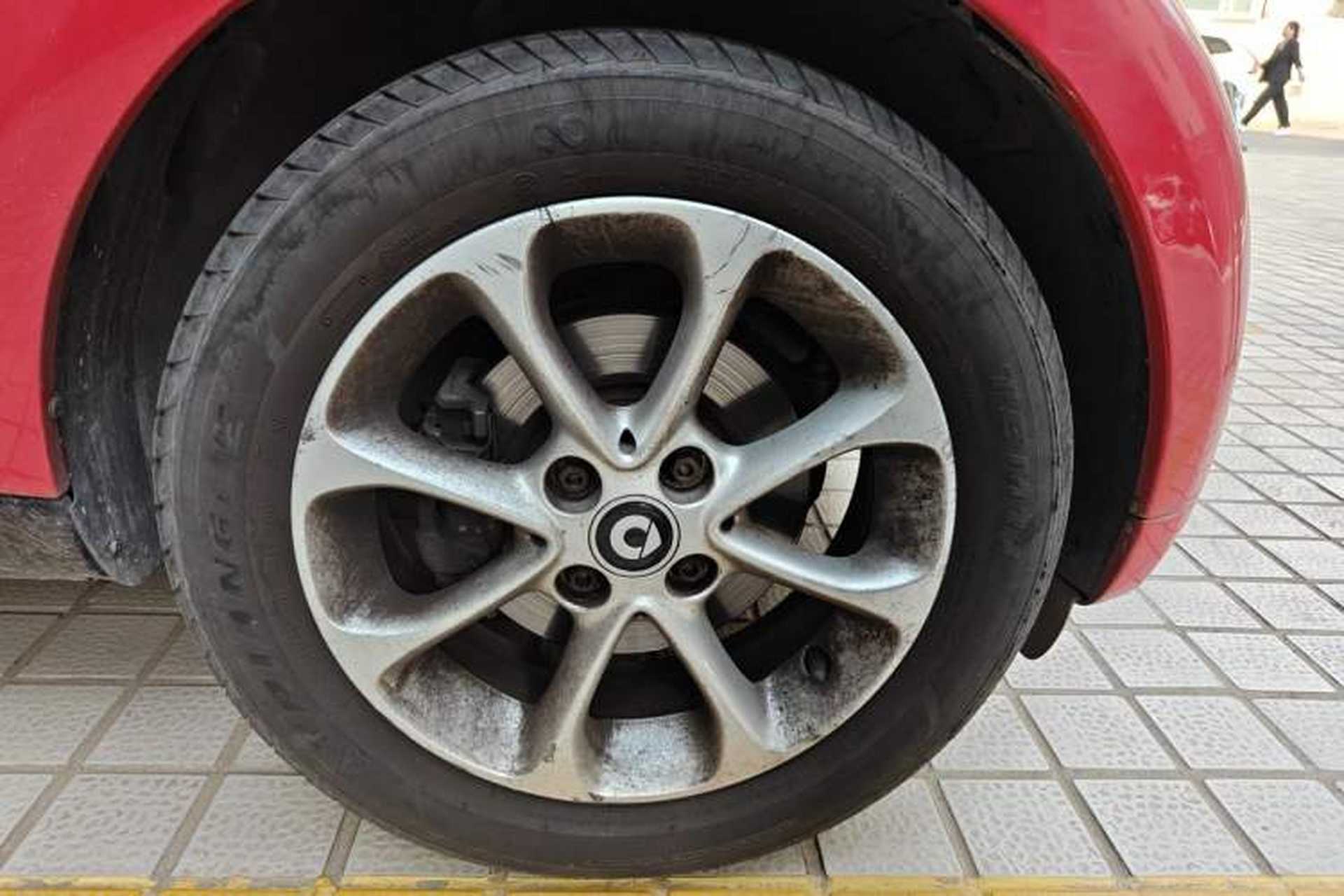Used smart fortwo 2018 1.0L 52kW Hardtop Dynamic Version China V Right Front Wheel Hub