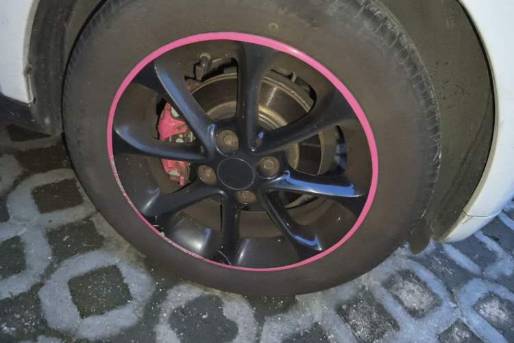 Used smart fortwo 2018 1.0L 52kW Hardtop Dynamic Version China V Right Front Wheel Hub