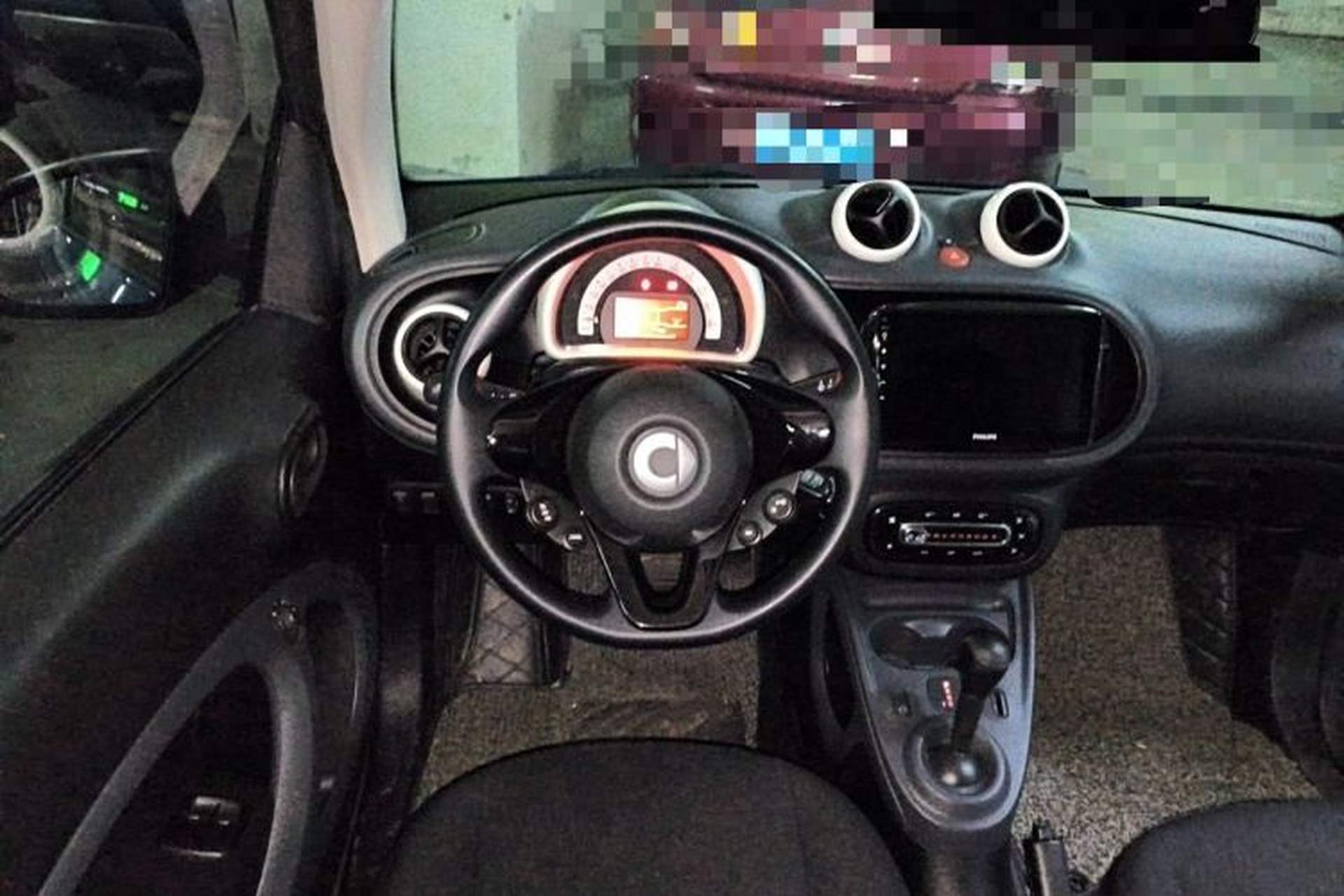Used smart fortwo 2018 1.0L 52kW Hardtop Dynamic Version China V Steering Wheel