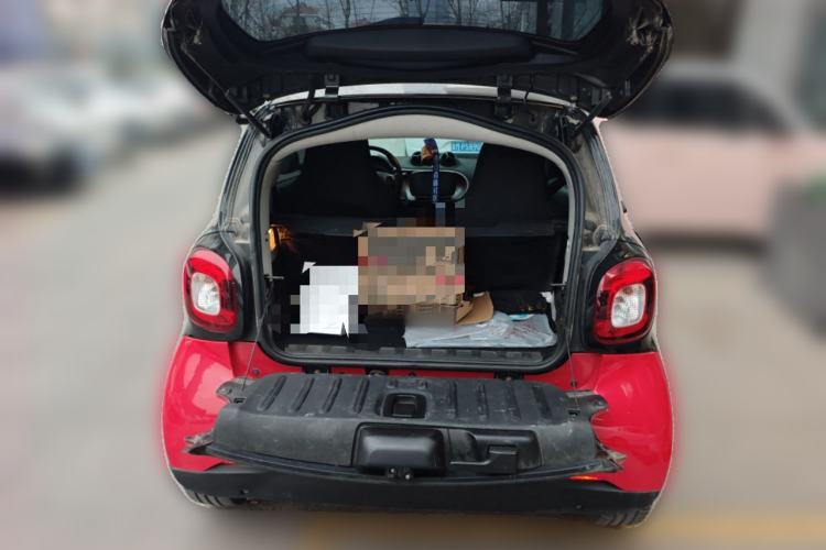 Used smart fortwo 2018 1.0L 52kW Hardtop Passion Edition China V Standard Trunk