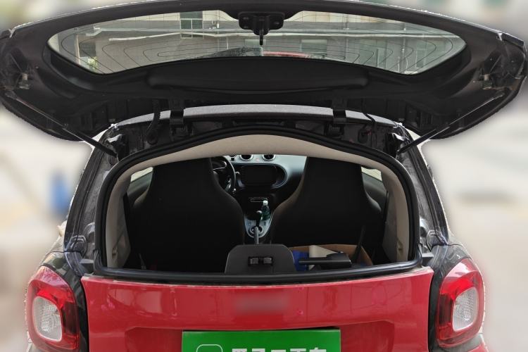 Used smart fortwo 2018 1.0L 52kW Hardtop Dynamic Version China V Trunk