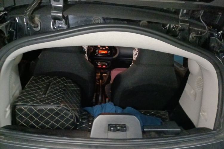 Used smart fortwo 2018 1.0L 52kW Hardtop Dynamic Version China V Trunk