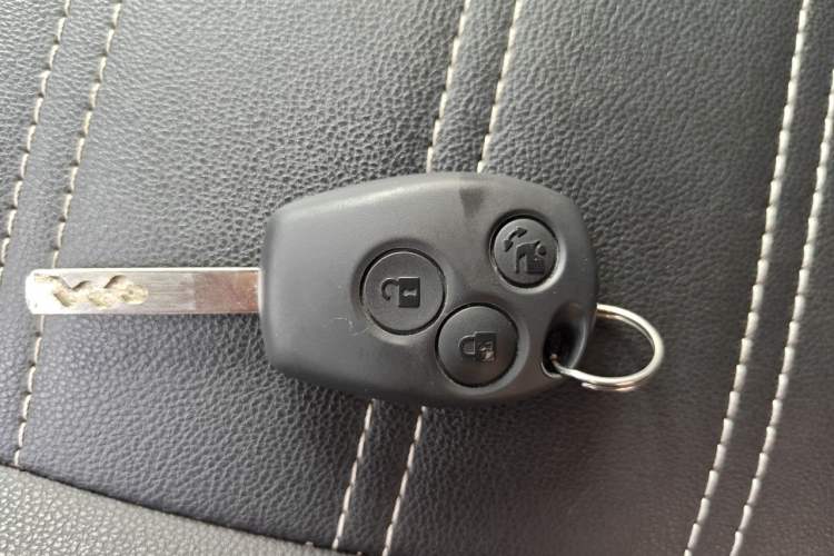 Used smart fortwo 2018 1.0L 52kW Hardtop Dynamic Version China V Vehicle Key