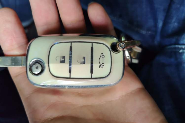Used smart fortwo 2018 1.0L 52kW Hardtop Dynamic Version China V Vehicle Key