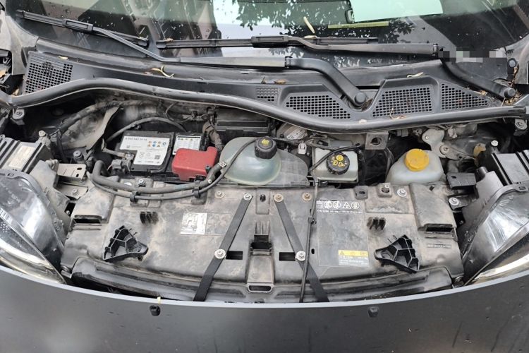 Used smart fortwo 2018 1.0L 52kW Hardtop Dynamic Version China V Engine Bay