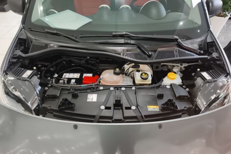 Used smart fortwo 2018 1.0L 52kW Hardtop Dynamic Version China V Engine Bay