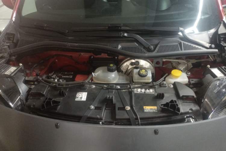 Used smart fortwo 2018 1.0L 52kW Hardtop Passion Edition China V Standard Engine Bay