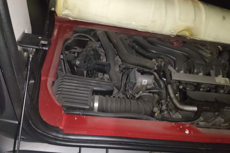 Used smart fortwo 2018 1.0L 52kW Hardtop Dynamic Version China V Engine Bay Right