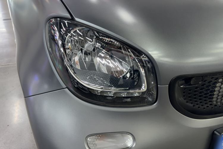 Used smart fortwo 2018 1.0L 52kW Hardtop Passion Edition China V Standard Exterior 2