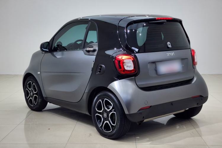 Used smart fortwo 2018 0.9T 66kW Hardtop Pioneer Edition China V Emission Standard Exterior 2