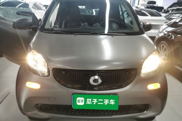 Used smart fortwo 2018 1.0L 52kW Convertible Passion Edition China V Standard Front