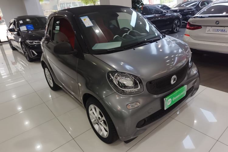Used smart fortwo 2018 1.0L 52kW Hardtop Dynamic Version China V Front Right 45 Deg