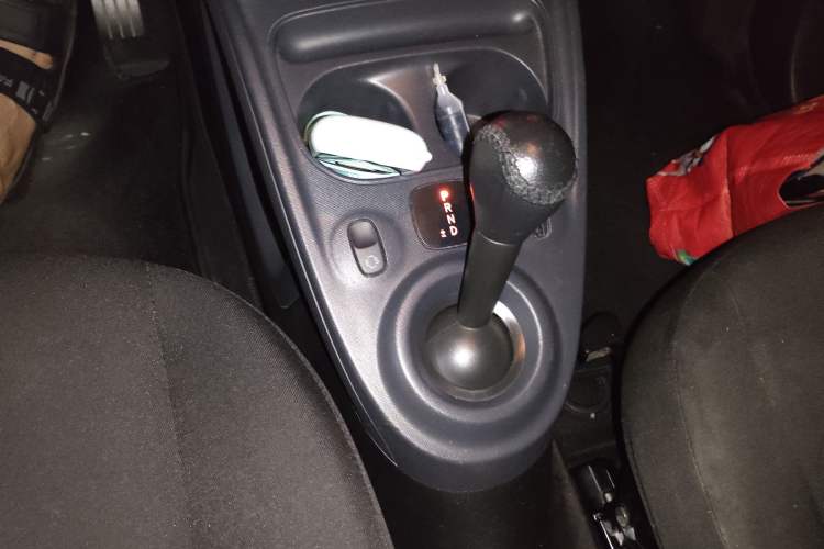 Used smart fortwo 2018 1.0L 52kW Hardtop Dynamic Version China V Gear Lever
