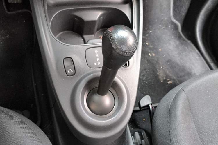 Used smart fortwo 2018 1.0L 52kW Hardtop Dynamic Version China V Gear Lever