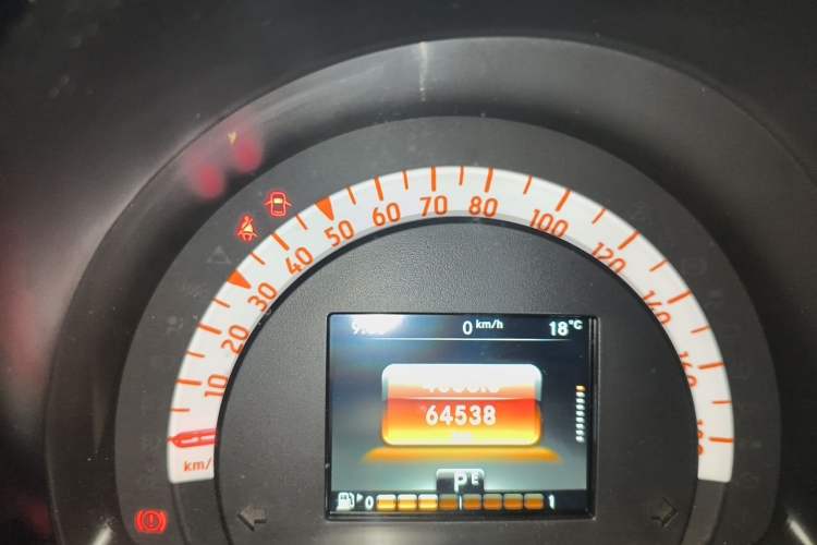 Used smart fortwo 2018 1.0L 52kW Hardtop Passion Edition China V Standard Instrument Cluster