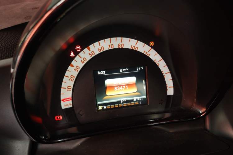 Used smart fortwo 2018 1.0L 52kW Hardtop Passion Edition China V Standard Instrument Cluster