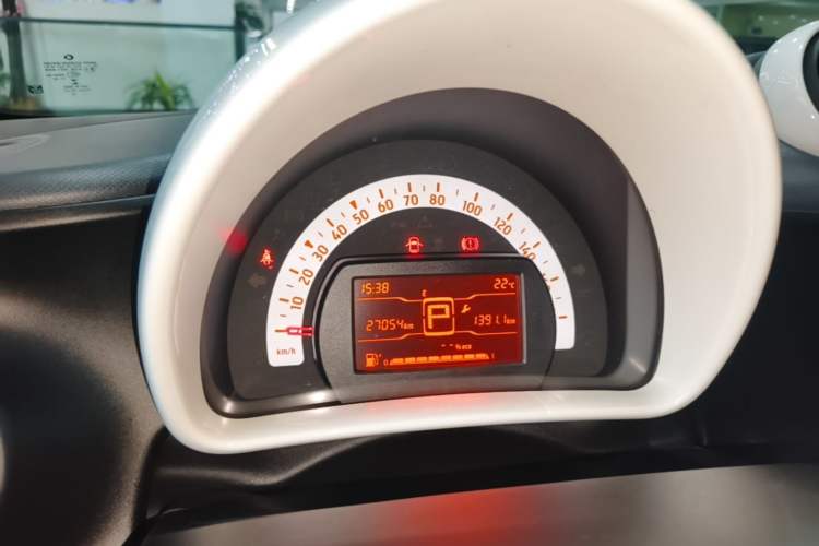 Used smart fortwo 2018 1.0L 52kW Hardtop Dynamic Version China V Instrument Cluster