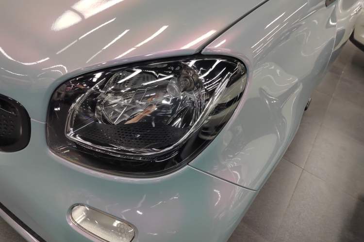 Used smart fortwo 2018 1.0L 52kW Hardtop Passion Edition China V Standard Left Front Headlight