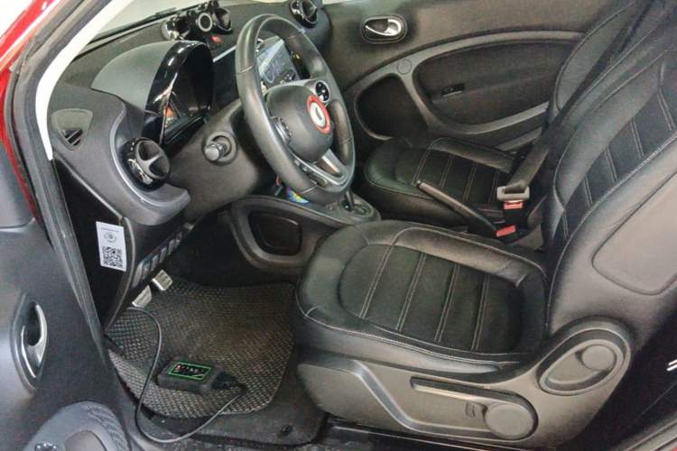 Used smart fortwo 2018 1.0L 52kW Hardtop Passion Edition China V Standard Left Front Seat