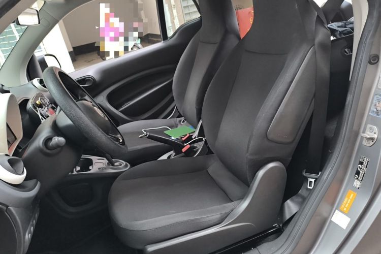 Used smart fortwo 2018 1.0L 52kW Hardtop Dynamic Version China V Left Front Seat