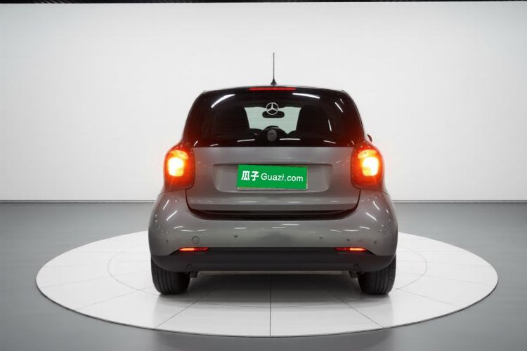 Used smart fortwo 2018 1.0L 52kW Hardtop Dynamic Version China V Rear