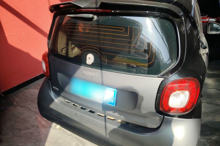 Used smart fortwo 2018 1.0L 52kW Hardtop Passion Edition China V Standard Rear