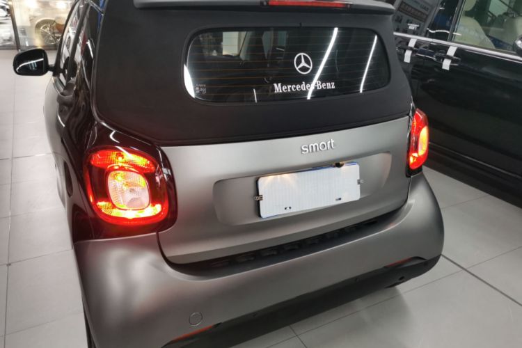Used smart fortwo 2018 1.0L 52kW Convertible Passion Edition China V Standard Rear