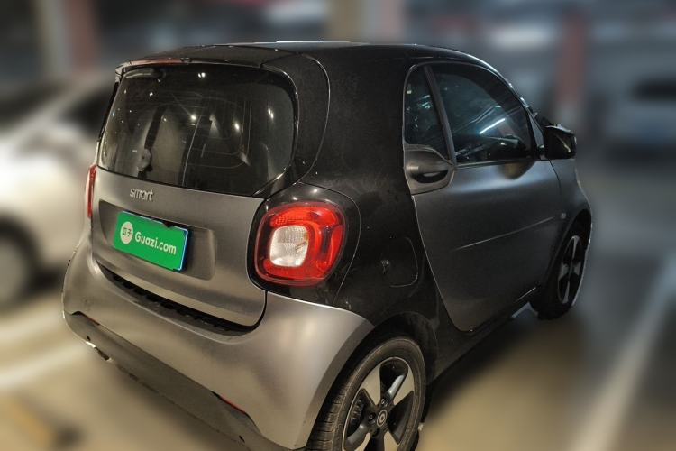 Used smart fortwo 2018 1.0L 52kW Hardtop Passion Edition China V Standard Rear Right 45 Deg
