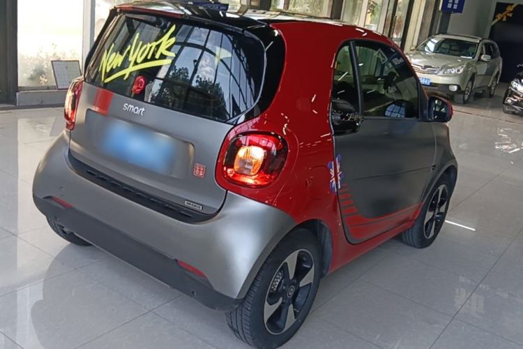 Used smart fortwo 2018 1.0L 52kW Hardtop Passion Edition China V Standard Rear Right 45 Deg