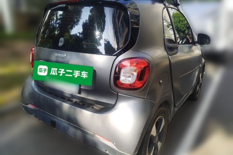 Used smart fortwo 2018 1.0L 52 kW Yaojin Special Edition China V Standard Rear Right 45 Deg