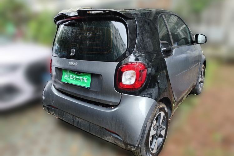 Used smart fortwo 2018 1.0L 52kW Hardtop Passion Edition China V Standard Rear Right 45 Deg