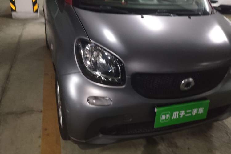 Used smart fortwo 2018 1.0L 52kW Hardtop Dynamic Version China V Right Front Headlight