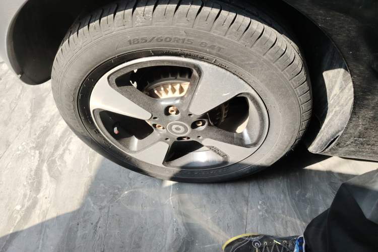 Used smart fortwo 2018 1.0L 52kW Hardtop Passion Edition China V Standard Right Rear Wheel Hub