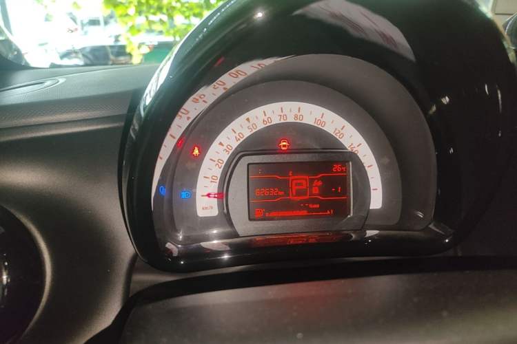 Used smart fortwo 2018 1.0L 52kW Hardtop Dynamic Version China V Instrument Cluster