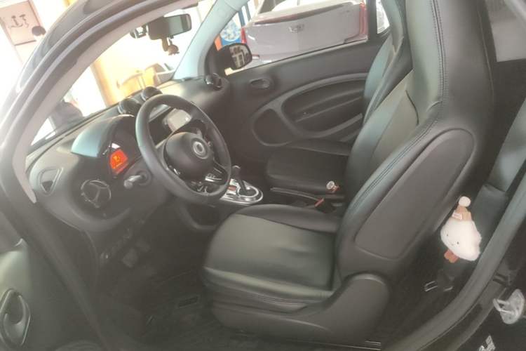 Used smart fortwo 2018 1.0L 52kW Hardtop Dynamic Version China V Left Rear Seat