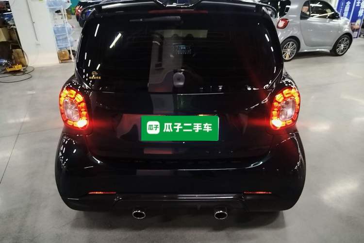 Used smart fortwo 2018 0.9T 66 kW Flowing Green Special Edition China V Standard Rear