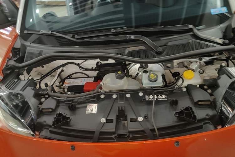 Used smart fortwo 2018 1.0L 52kW Hardtop Dynamic Version China V Engine Bay
