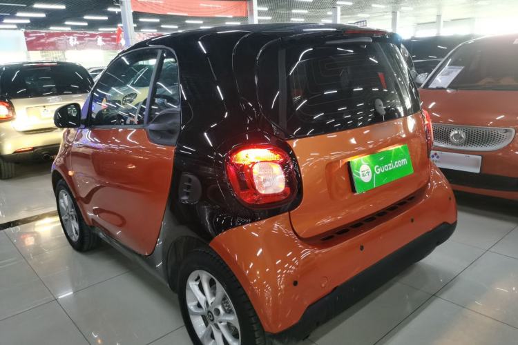 Used smart fortwo 2018 1.0L 52kW Hardtop Dynamic Version China V Exterior 2