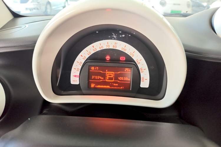 Used smart fortwo 2018 1.0L 52kW Hardtop Dynamic Version China V Instrument Cluster