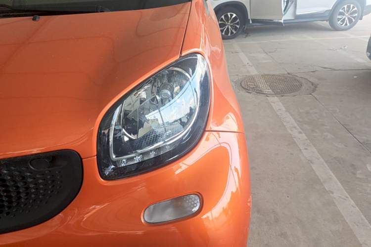 Used smart fortwo 2018 1.0L 52kW Hardtop Dynamic Version China V Left Front Headlight